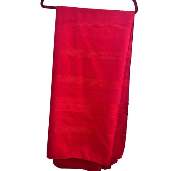 Red Holiday Tablecloth – Oblong, Fits 10–12 Seat Table (60” x 102”) - Picture 2 of 13